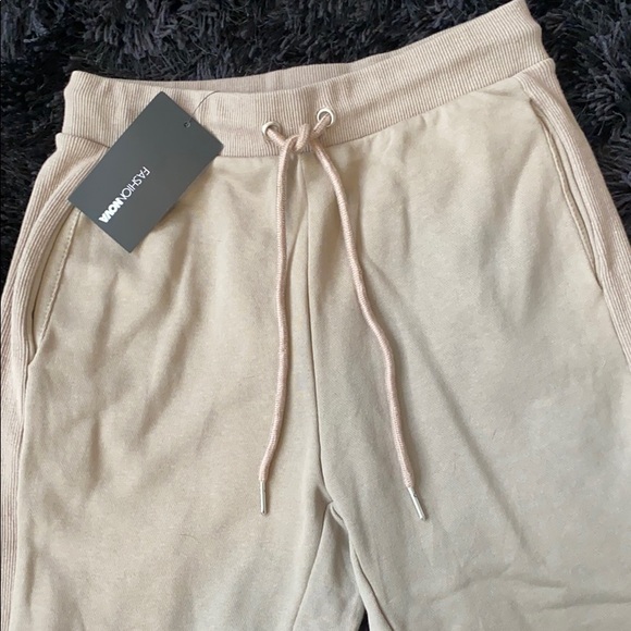 Mocha colored cropped joggers - Picture 2 of 2